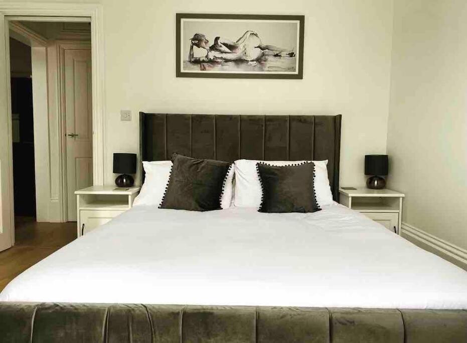 Grand On Hoe/barbican Allocated Parking! Apartment Plymouth