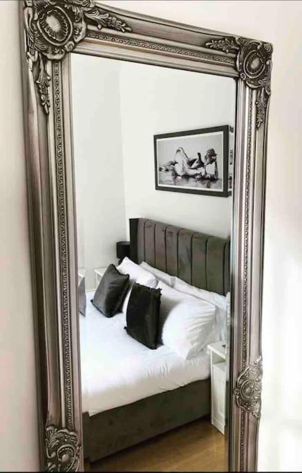 Grand On Hoe/barbican Allocated Parking! * Plymouth